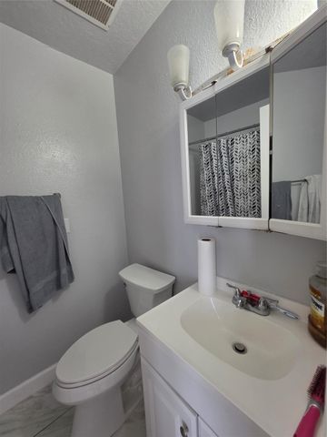 830 Hollycrest Drive, Channelview, TX 77530