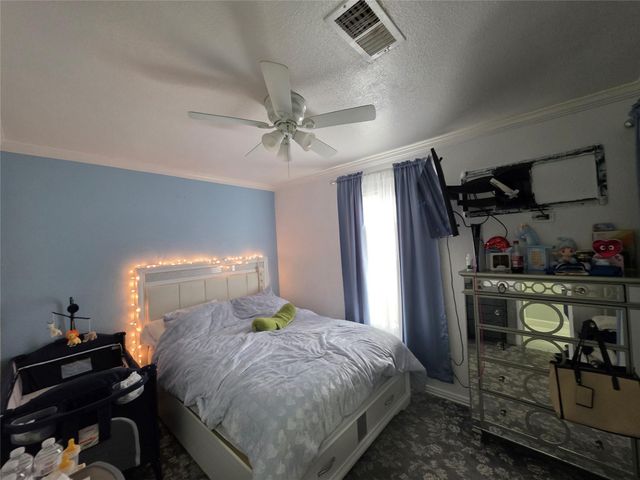 830 Hollycrest Drive, Channelview, TX 77530