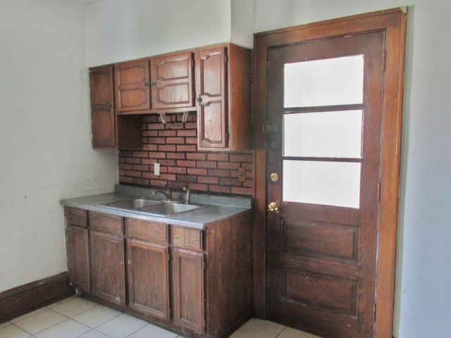 3406 Girard Avenue N, Minneapolis, MN 55412