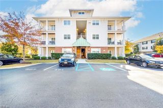 2469 Leytonstone Dr Apt 201, Chesapeake, VA 23321