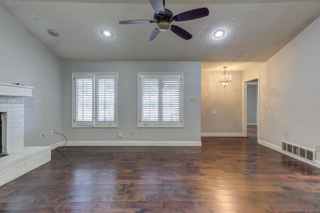 3208 59th Street, Lubbock, TX 79413