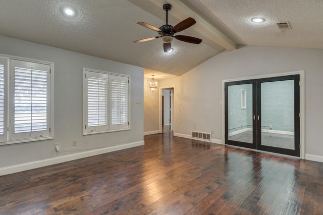 3208 59th Street, Lubbock, TX 79413