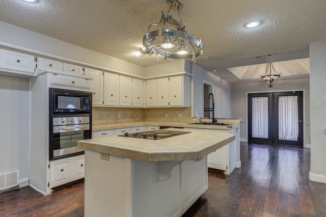 3208 59th Street, Lubbock, TX 79413