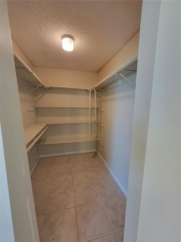 2424 W TAMPA BAY BLVD M-201, Tampa, FL 33607