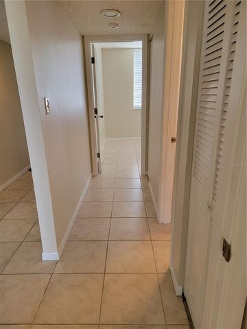 2424 W TAMPA BAY BLVD M-201, Tampa, FL 33607