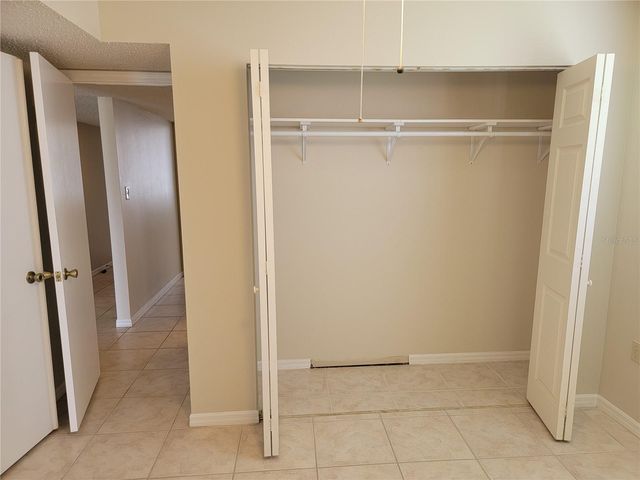 2424 W TAMPA BAY BLVD M-201, Tampa, FL 33607