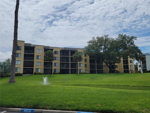 2424 W TAMPA BAY BLVD M-201, Tampa, FL 33607