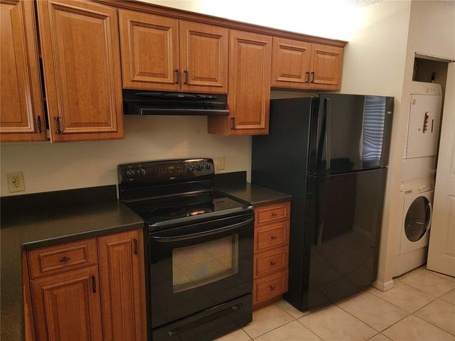 2424 W TAMPA BAY BLVD M-201, Tampa, FL 33607