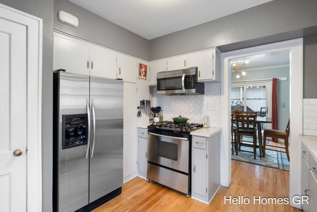 450 Kenwood Street Ne, City Of Grand Rapids, MI 49505