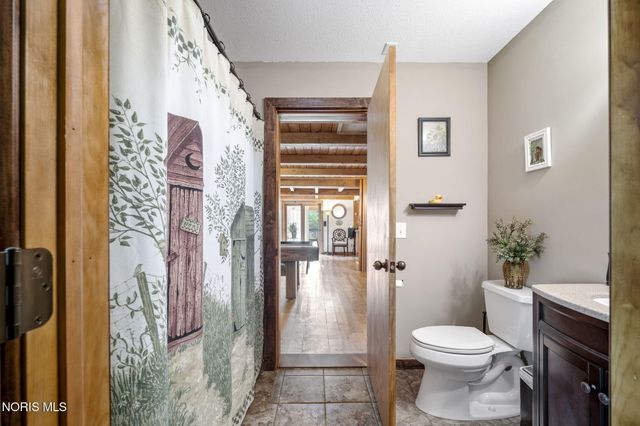 7715 Little Road, Sylvania, OH 43560