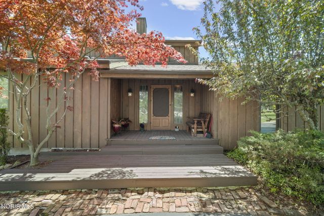 7715 Little Road, Sylvania, OH 43560