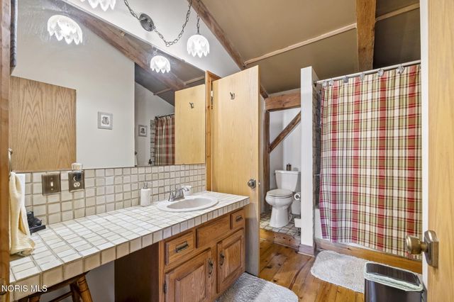 7715 Little Road, Sylvania, OH 43560