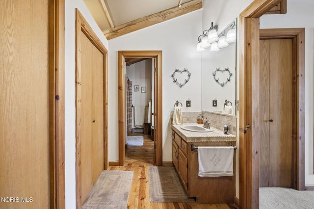 7715 Little Road, Sylvania, OH 43560