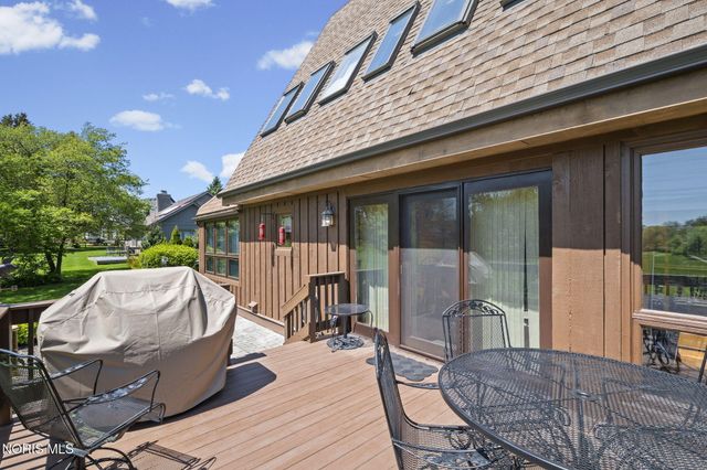 7715 Little Road, Sylvania, OH 43560