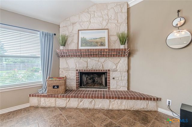 1021 Loma Verde Drive, New Braunfels, TX 78130
