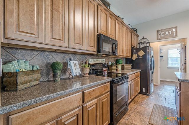 1021 Loma Verde Drive, New Braunfels, TX 78130