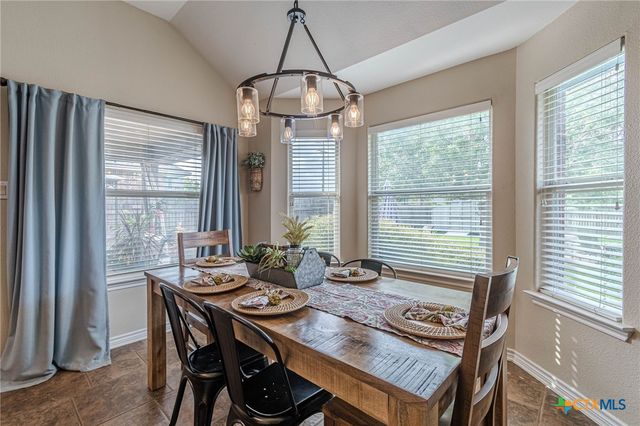 1021 Loma Verde Drive, New Braunfels, TX 78130