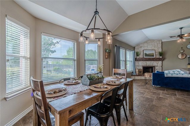 1021 Loma Verde Drive, New Braunfels, TX 78130