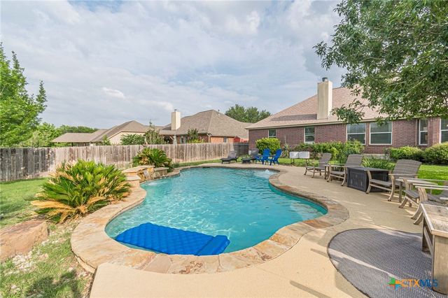 1021 Loma Verde Drive, New Braunfels, TX 78130