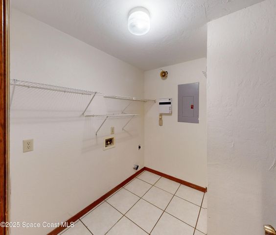 9017 Manchester Lane 21e, West Melbourne, FL 32904