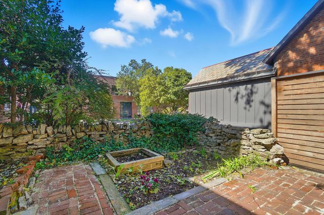 628 S Grant Avenue, Columbus, OH 43206