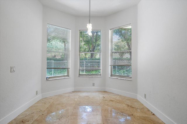 2013 Harbor View Circle, Weston, FL 33327