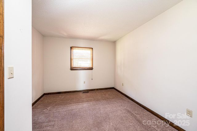 6133 Clearwater Road, Granite Falls, NC 28630