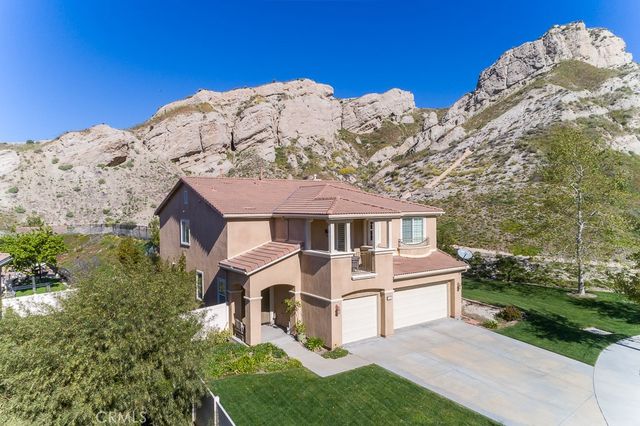 15503 Megan Drive, Canyon Country, CA 91387