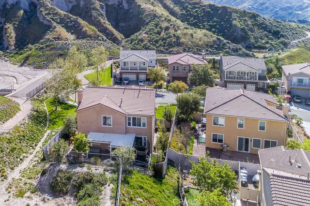 15503 Megan Drive, Canyon Country, CA 91387