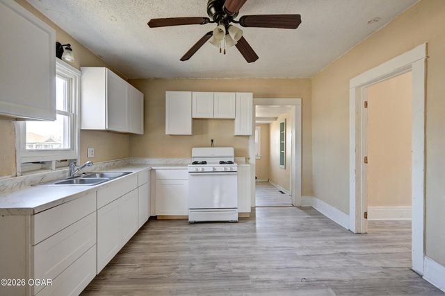 1417 W A Street, Joplin, MO 64801