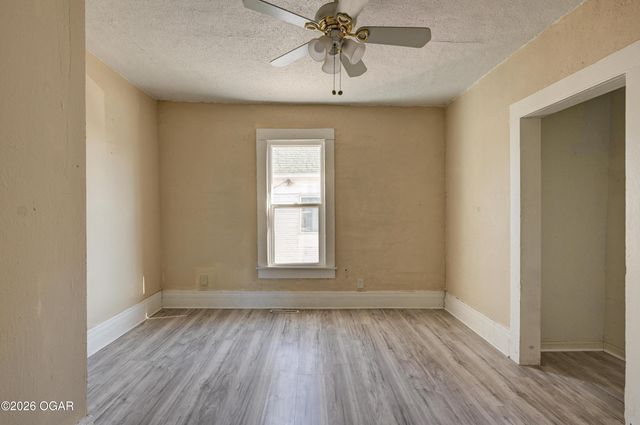 1417 W A Street, Joplin, MO 64801