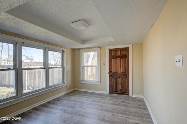 1417 W A Street, Joplin, MO 64801