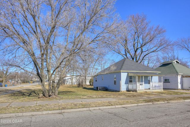 1417 W A Street, Joplin, MO 64801