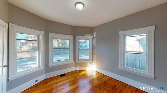 18 Woodruff Court, New Britain, CT 06053