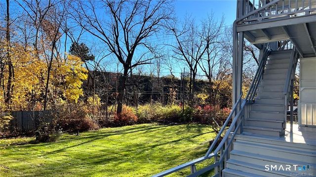 18 Woodruff Court, New Britain, CT 06053