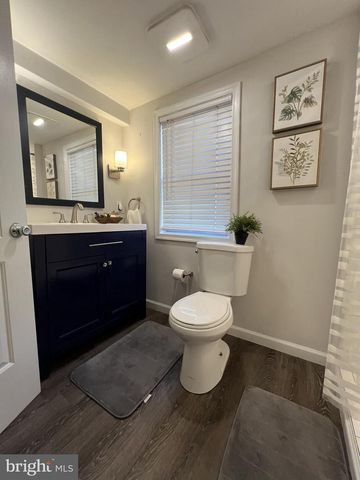 324 S CASTLE ST, Baltimore, MD 21231