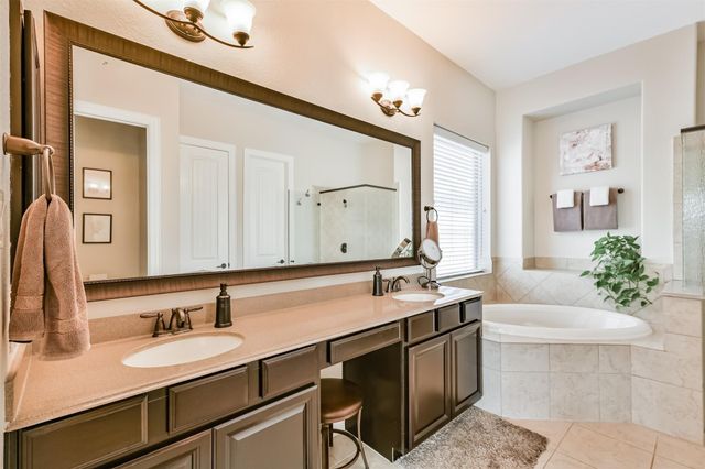 603 Kirkham Lane, League City, TX 77573