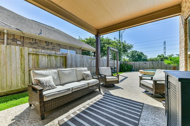 603 Kirkham Lane, League City, TX 77573