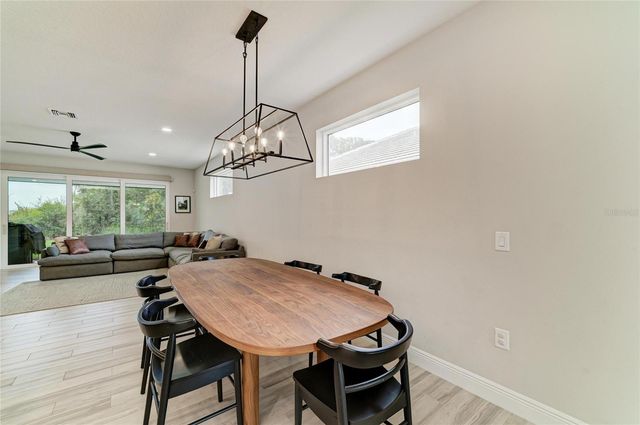 1079 WATERLINE COURT, Sarasota, FL 34240