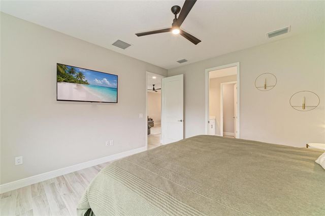 1079 WATERLINE COURT, Sarasota, FL 34240