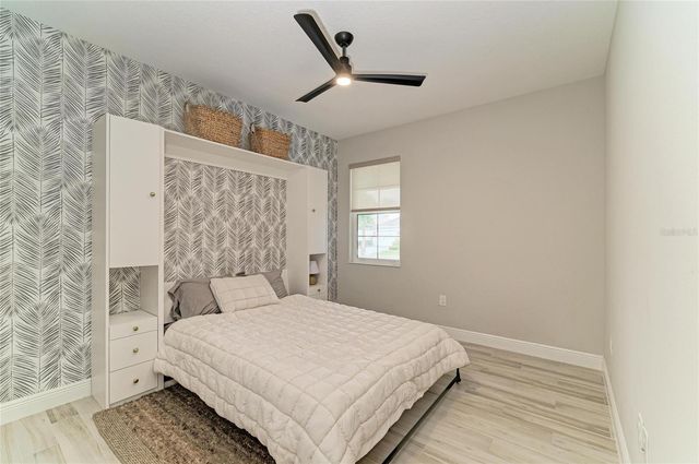 1079 WATERLINE COURT, Sarasota, FL 34240
