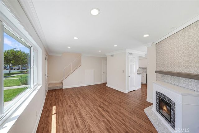 19868 Piccadilly Lane, Huntington Beach, CA 92646