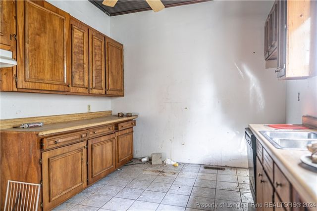 801 Monroe Street, Carthage, NC 28327
