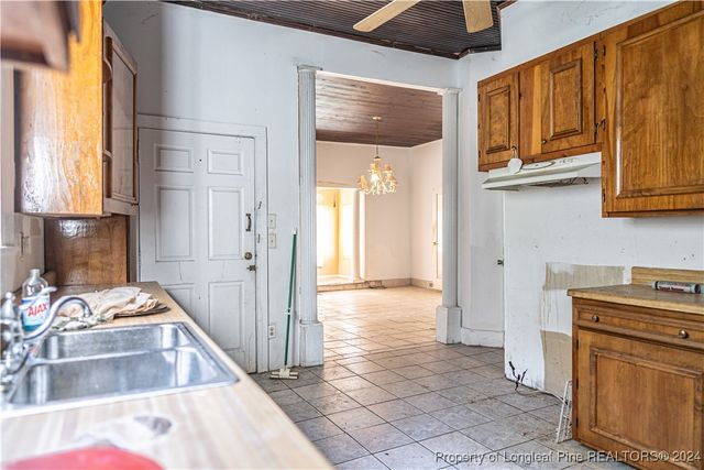 801 Monroe Street, Carthage, NC 28327