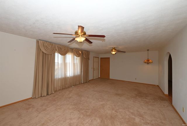 410 N 200 W, Winamac, IN 46996