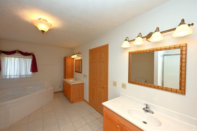 410 N 200 W, Winamac, IN 46996