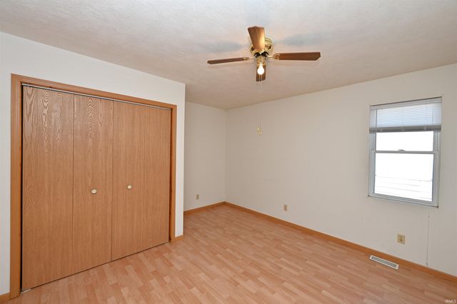 410 N 200 W, Winamac, IN 46996