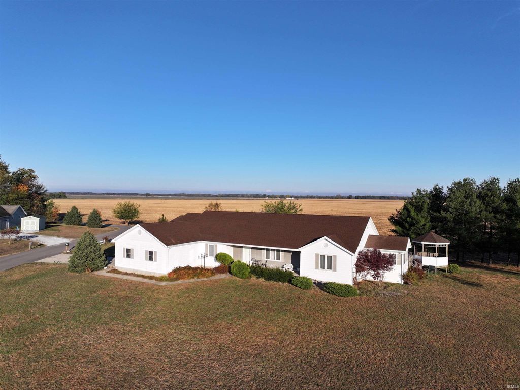 410 N 200 W, Winamac, IN 46996