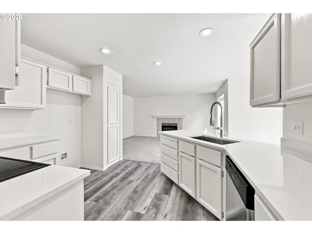 7580 Sw 149TH Ave, Beaverton, OR 97007