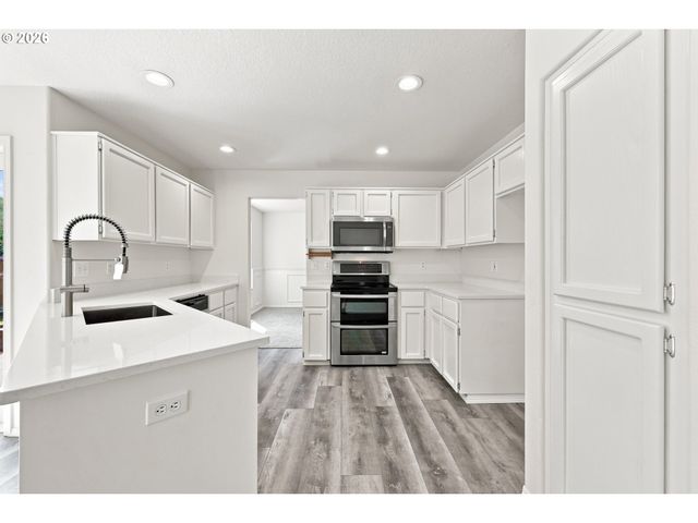 7580 Sw 149TH Ave, Beaverton, OR 97007